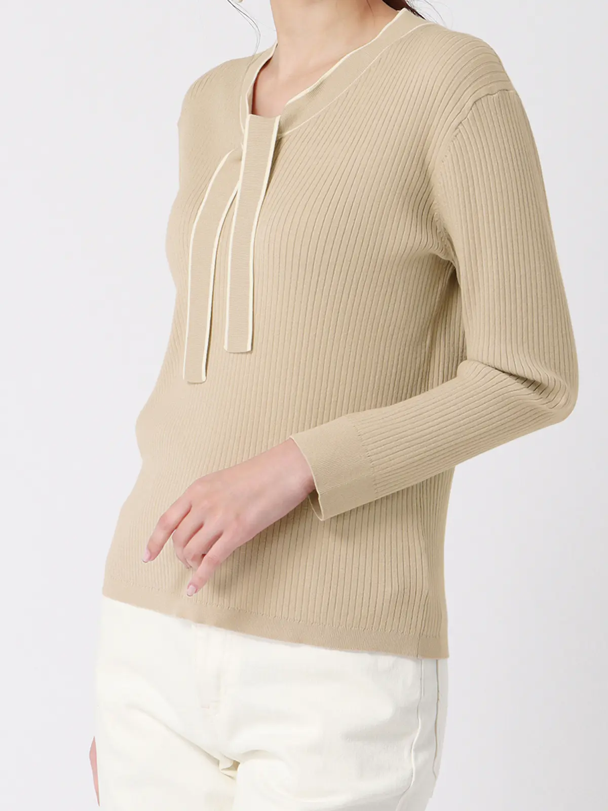 ボウタイプルオーバーニット／ハンドウォッシュ／ストレッチ／エコヴェロレーヨン／destyle ベージュ 38(9号）