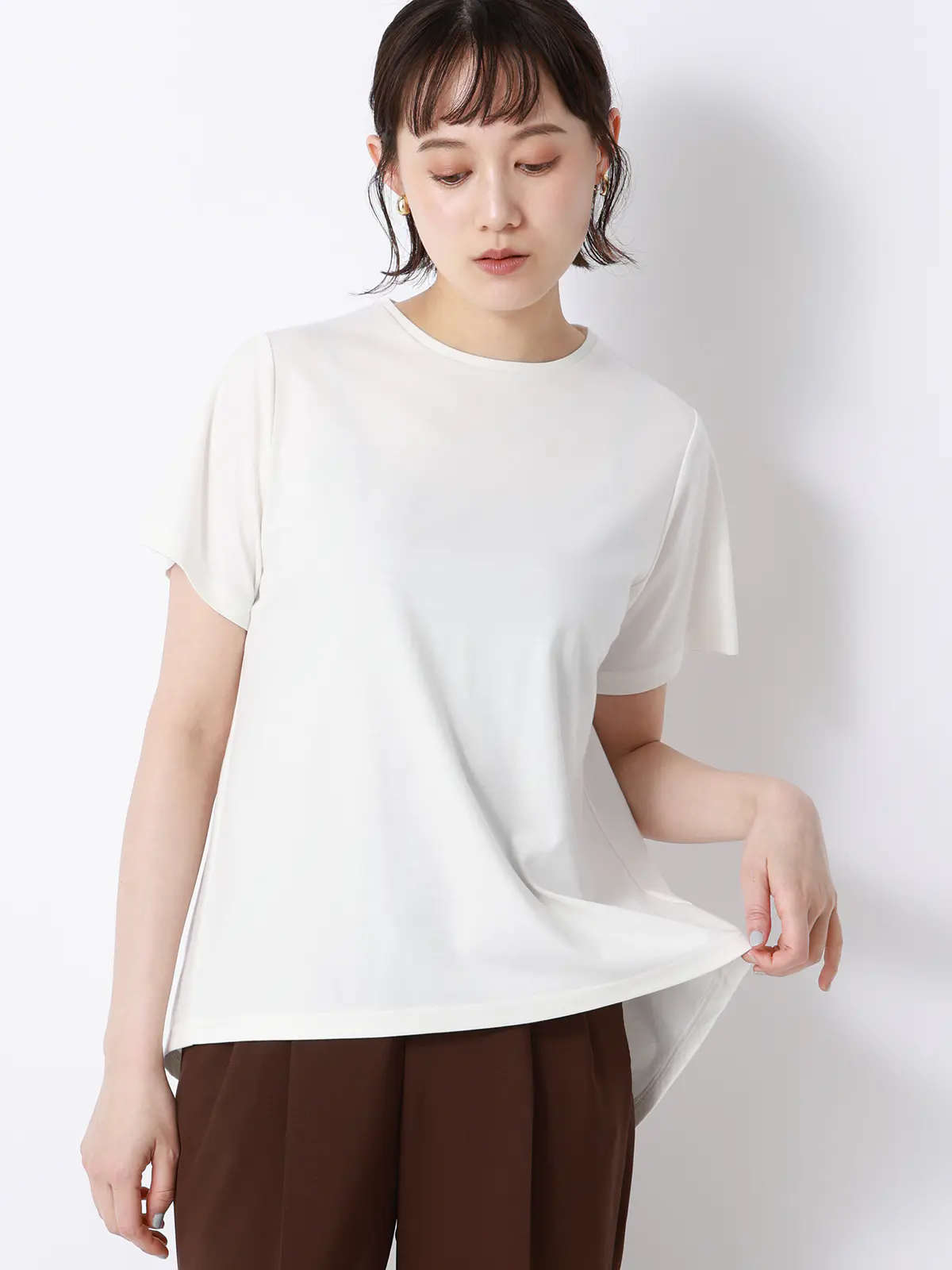 バックフレアTシャツ／半袖／ウォッシャブル／接触冷感／レーヨンストレッチポンチ／BIYORI UP オフホワイト F