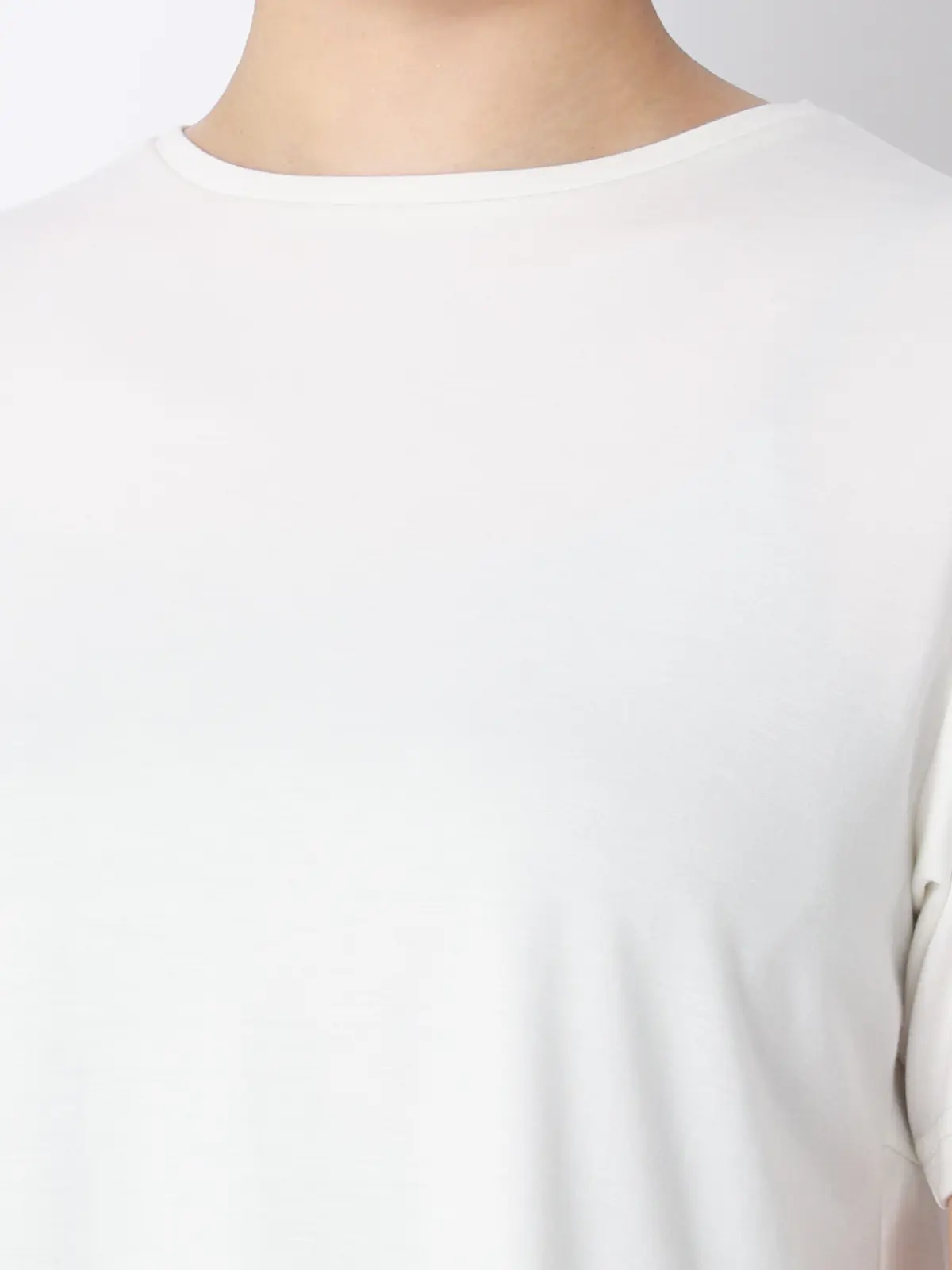 バックフレアTシャツ／半袖／ウォッシャブル／接触冷感／レーヨンストレッチポンチ／BIYORI UP オフホワイト F