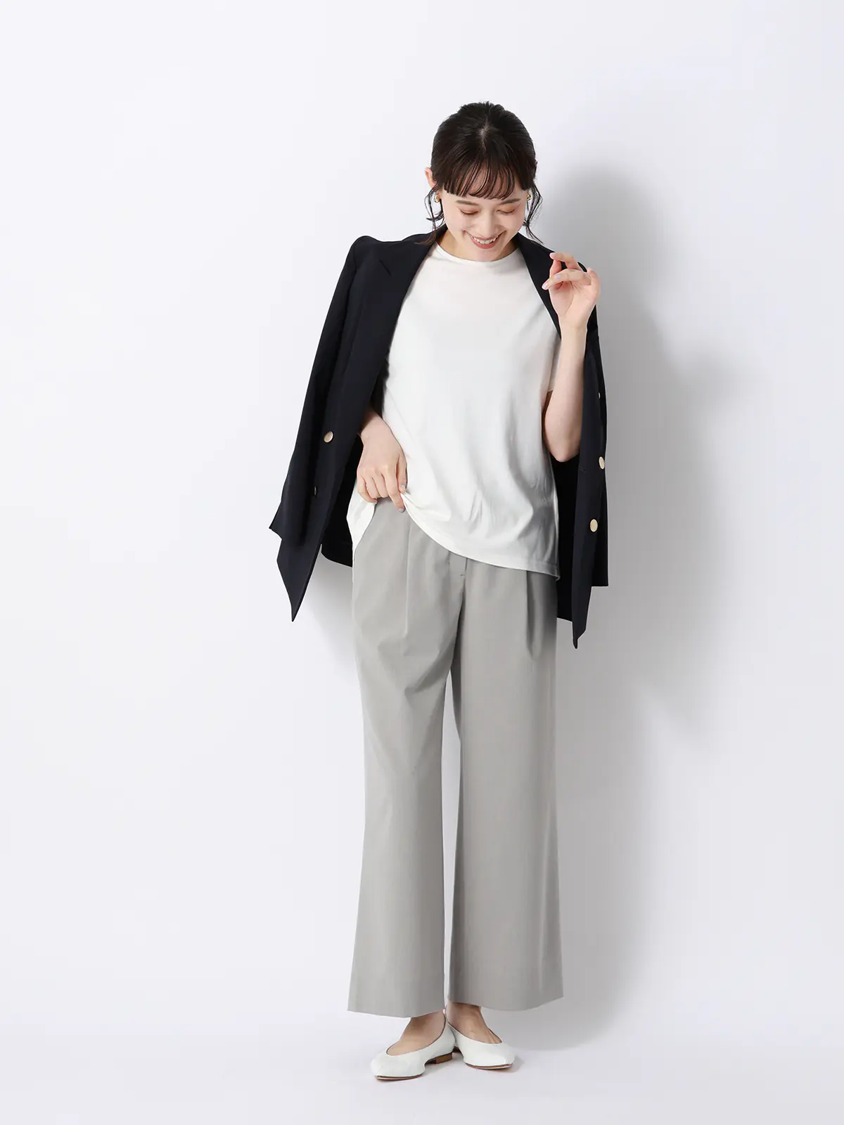 バックフレアTシャツ／半袖／ウォッシャブル／接触冷感／レーヨンストレッチポンチ／BIYORI UP オフホワイト F