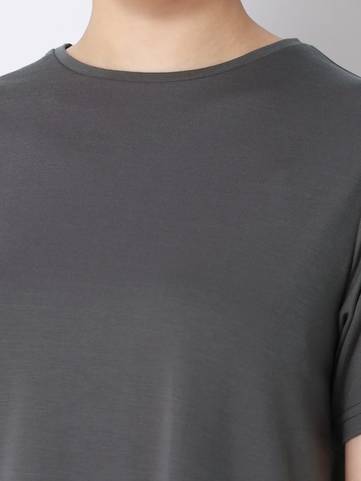 バックフレアTシャツ／半袖／ウォッシャブル／接触冷感／レーヨンストレッチポンチ／BIYORI UP グレー F
