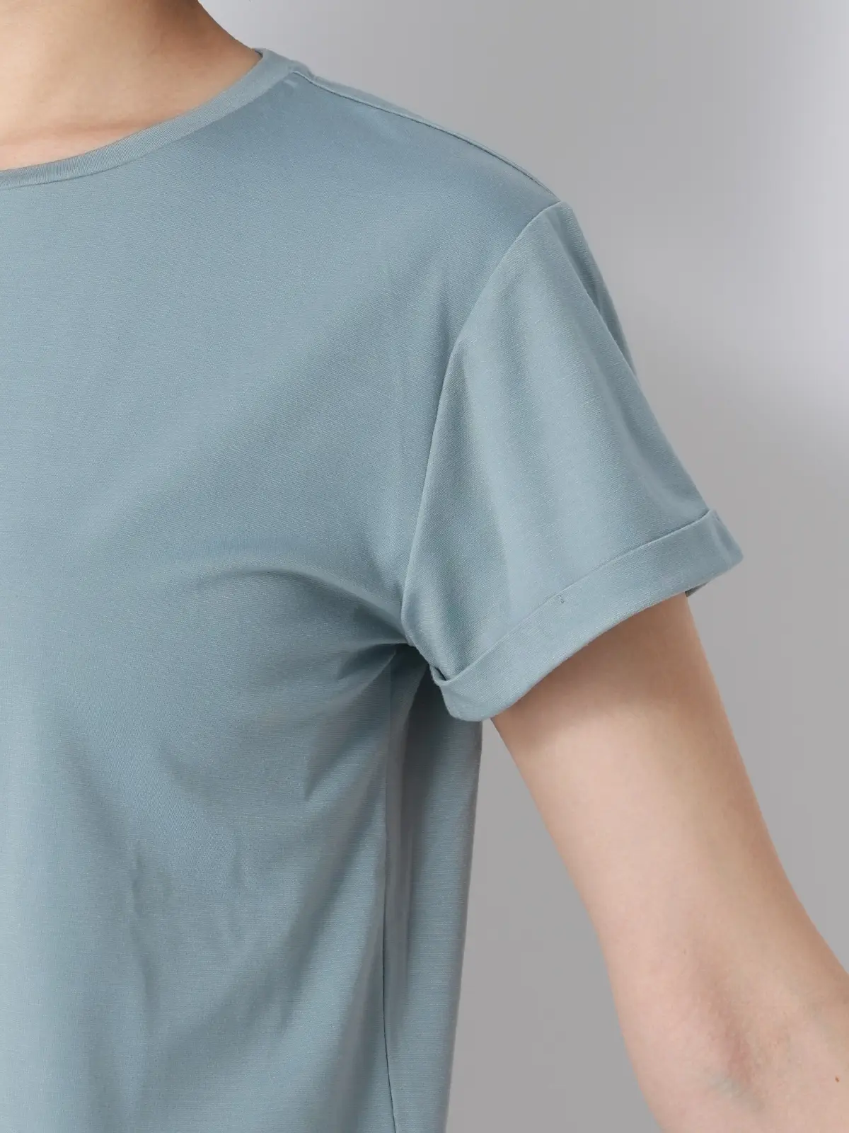 クルーネックTシャツ／半袖／ウォッシャブル／接触冷感／レーヨンストレッチポンチ／BIYORI UP サックス F