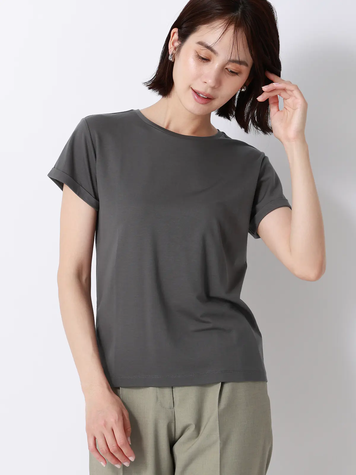 クルーネックTシャツ／半袖／ウォッシャブル／接触冷感／レーヨンストレッチポンチ／BIYORI UP グレー F