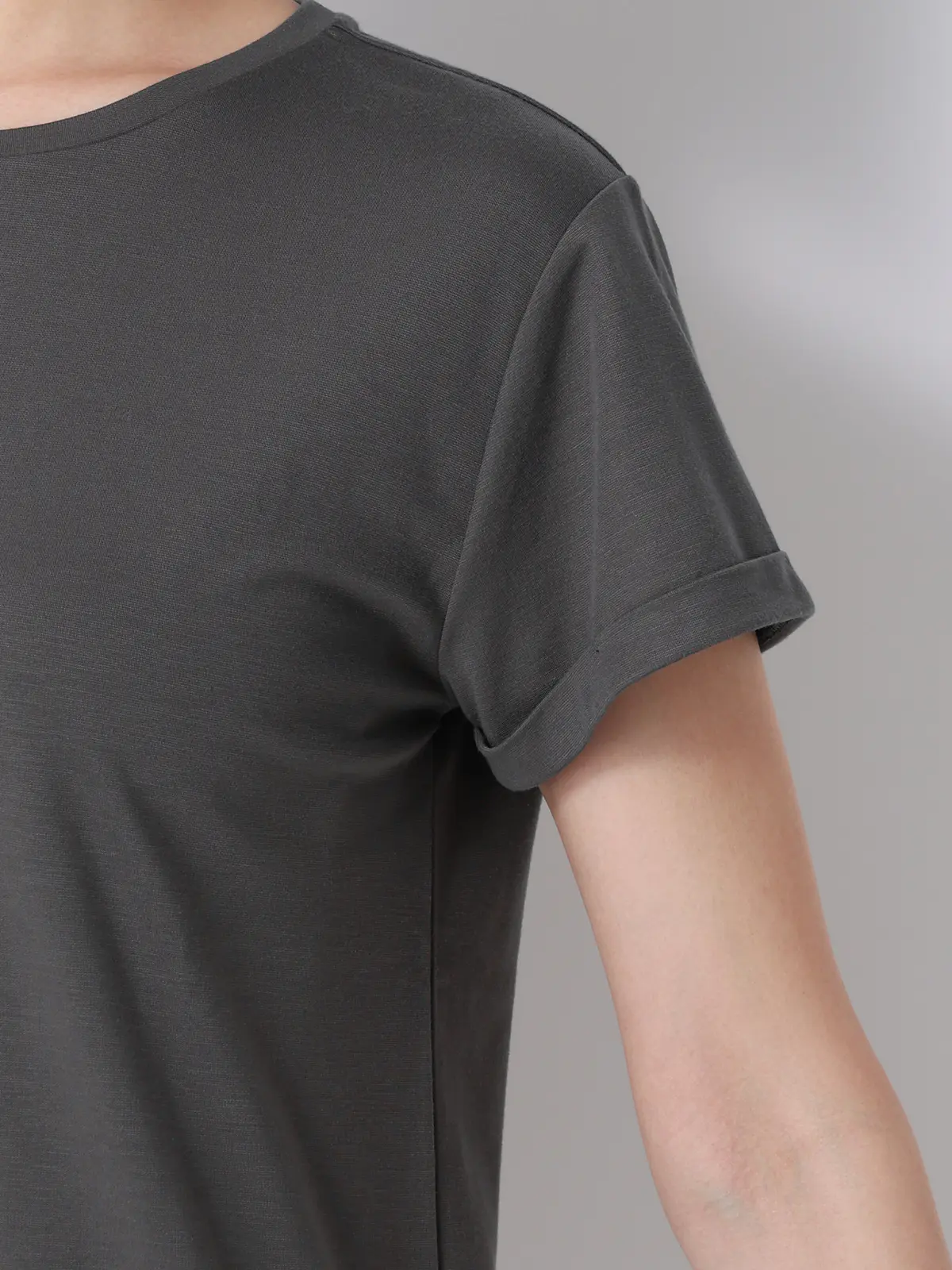 クルーネックTシャツ／半袖／ウォッシャブル／接触冷感／レーヨンストレッチポンチ／BIYORI UP グレー F