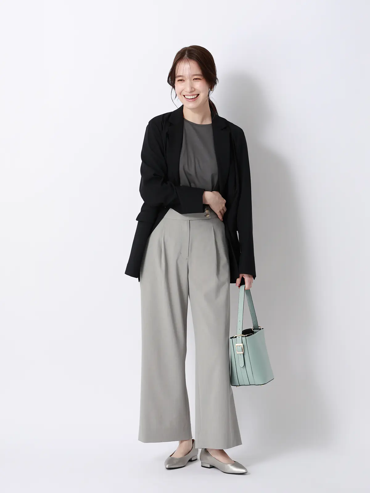 クルーネックTシャツ／半袖／ウォッシャブル／接触冷感／レーヨンストレッチポンチ／BIYORI UP グレー F