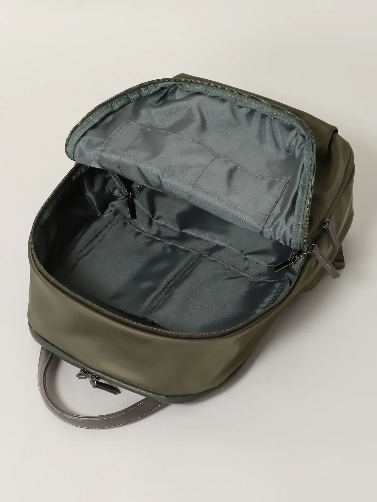 WEB限定/リュック/ACE共同開発/撥水/ナイロン/2WAY カーキ F