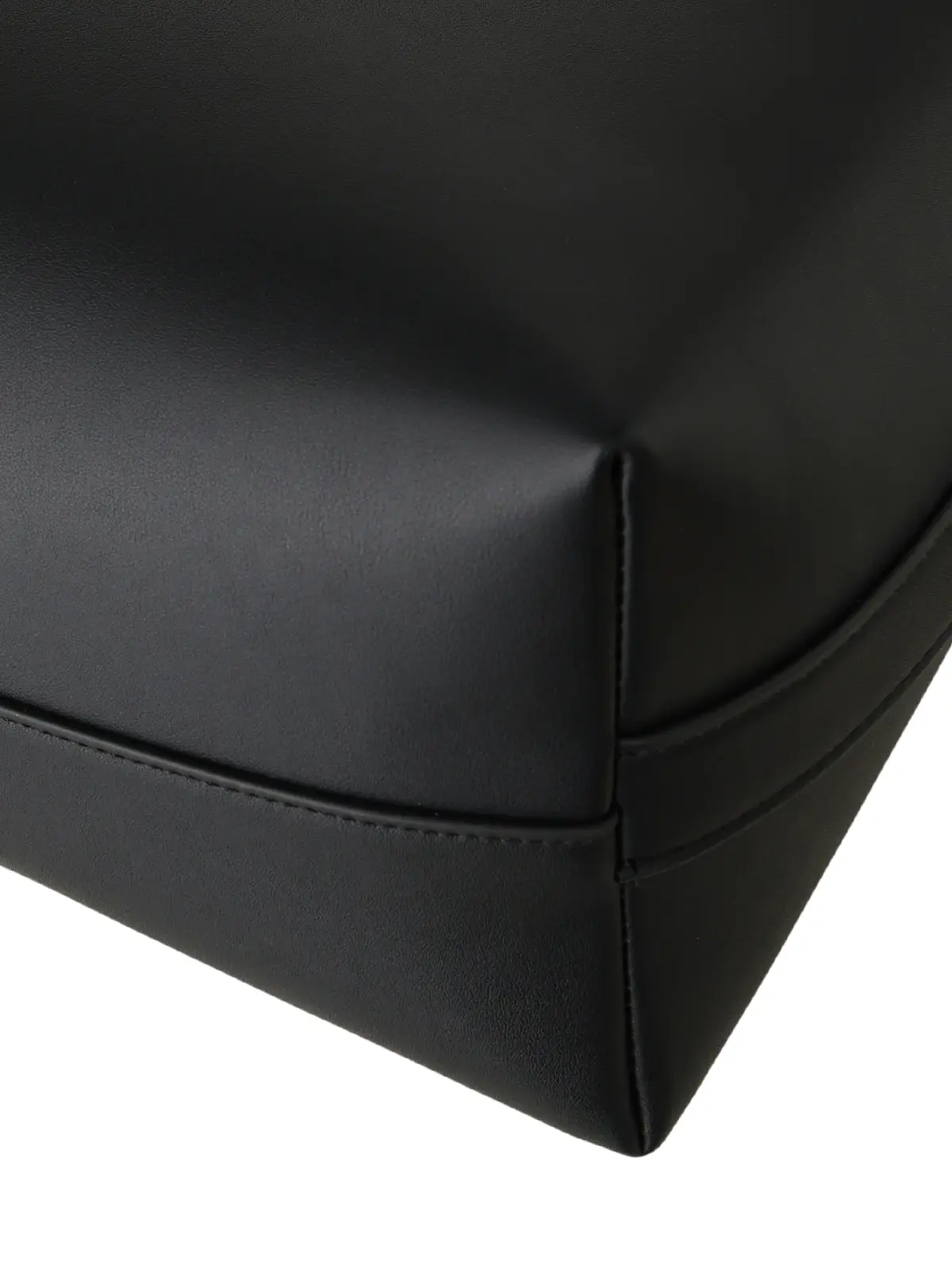 縦型ワンショルダーバッグ/スムースフェイクレザー ブラック F