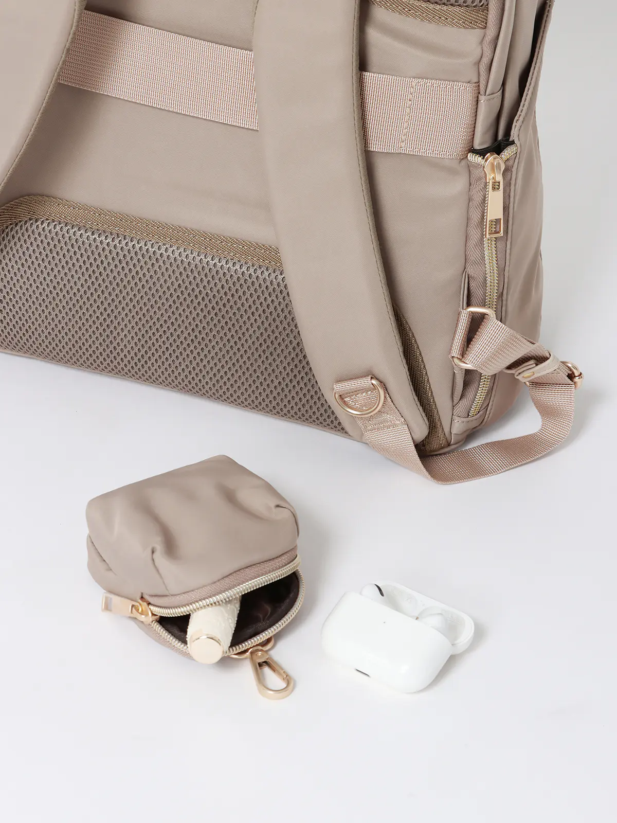 #コンプリュック/撥水/ナイロン/ミニポーチ付き ベージュ F