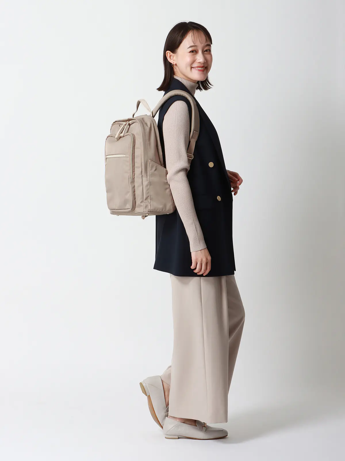 #コンプリュック/撥水/ナイロン/ミニポーチ付き ベージュ F