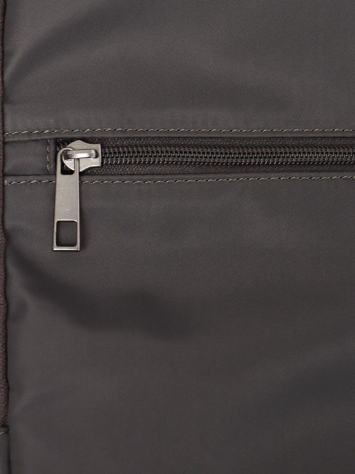 ＃コンプリュック／撥水／ナイロン／ミニポーチ付き グレー F