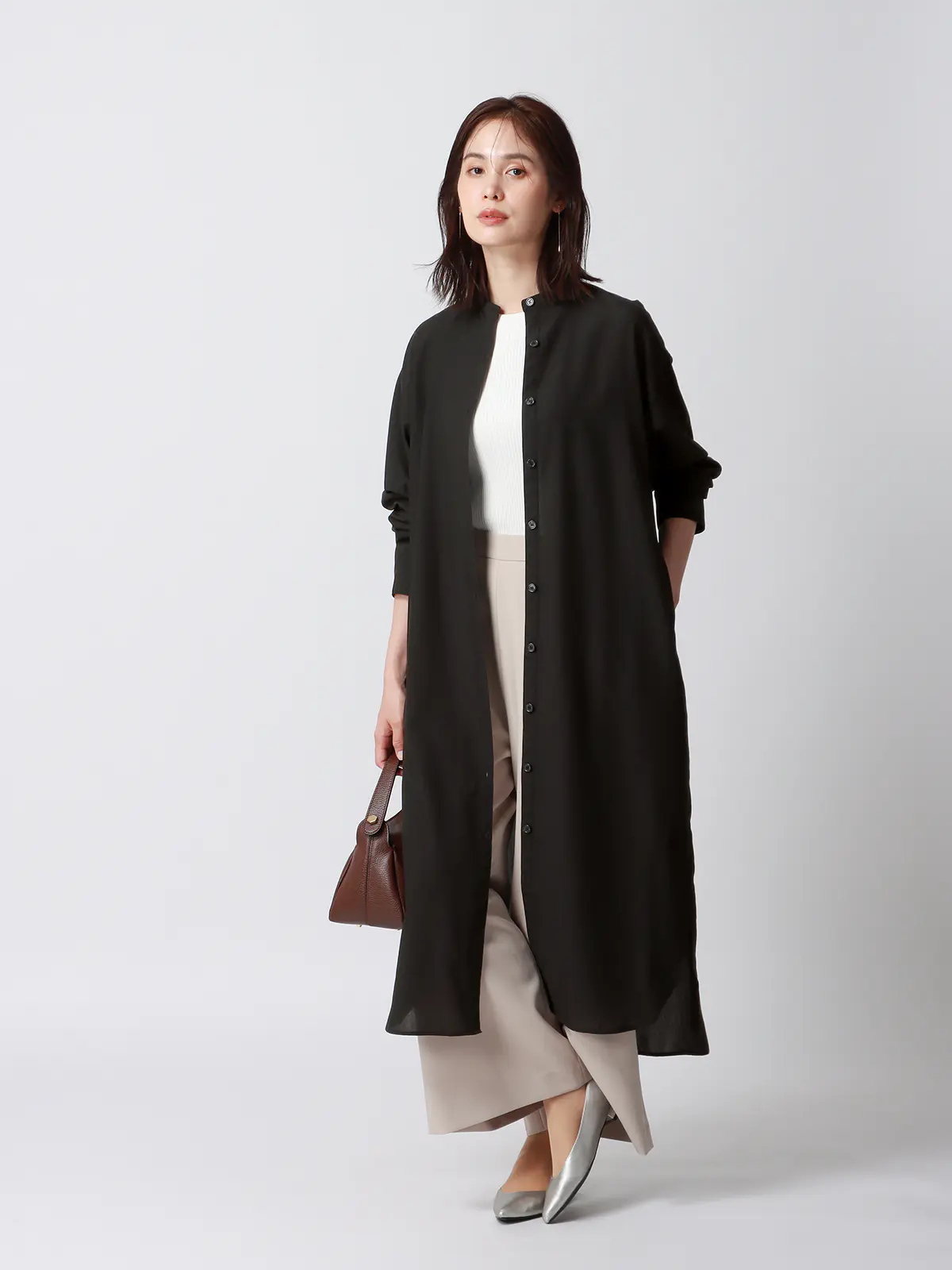 バンドカラーオーバーサイズロングシャツ／ウォッシャブル／接触冷感／UVカット／BIYORI UP ブラック系 38(9号）