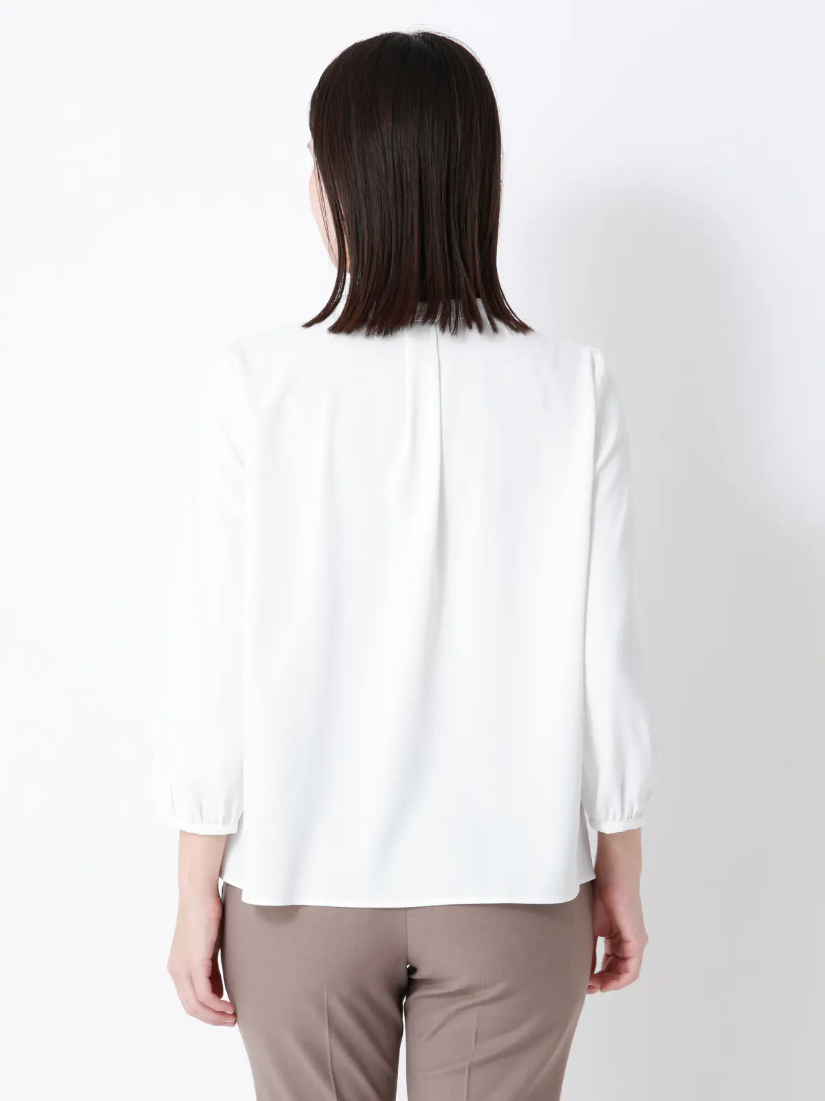 フロントタックブラウス／7分袖／ウォッシャブル／ジョーゼット／無地 オフホワイト 38(9号）