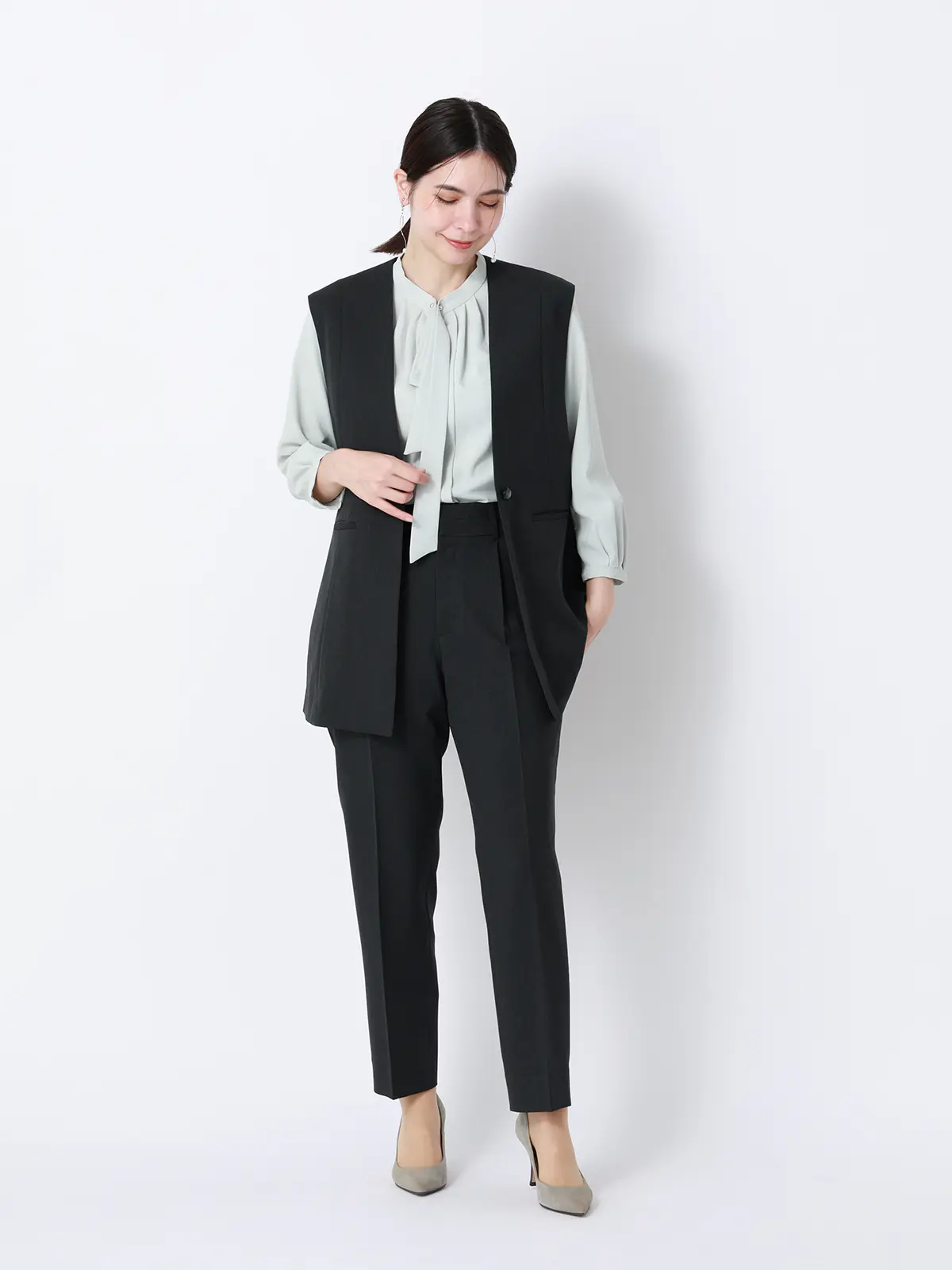 ボウタイブラウス／7分袖／ウォッシャブル／ジョーゼット／メタルパーツ ミント 38(9号）