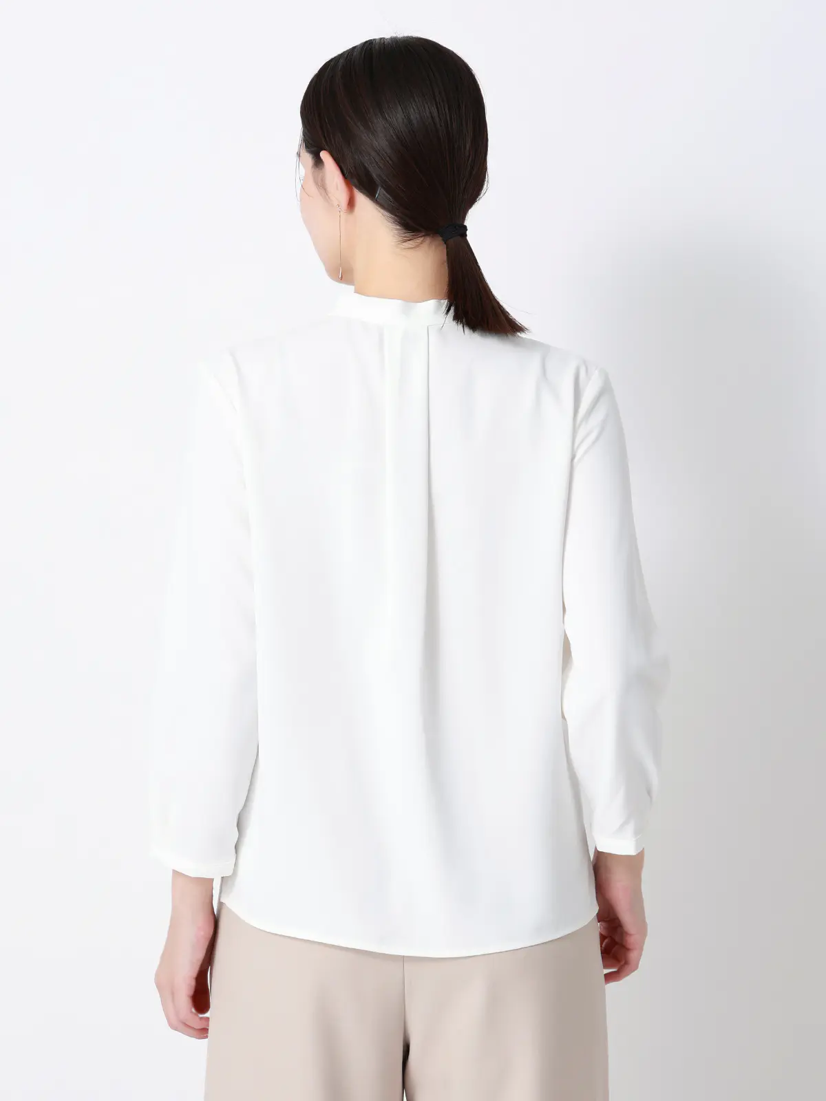 ボウタイブラウス／7分袖／ウォッシャブル／ジョーゼット／メタルパーツ オフホワイト 38(9号）