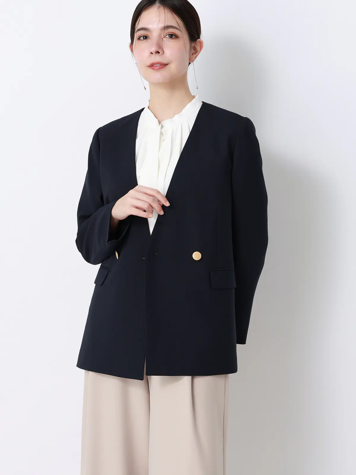 ボウタイブラウス／7分袖／ウォッシャブル／ジョーゼット／メタルパーツ オフホワイト 38(9号）