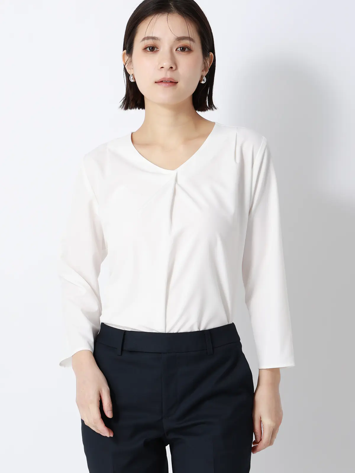 みんなのブラウス／Vネックブラウス／7分袖／ウォッシャブル／ストレッチ／無地 ホワイト M
