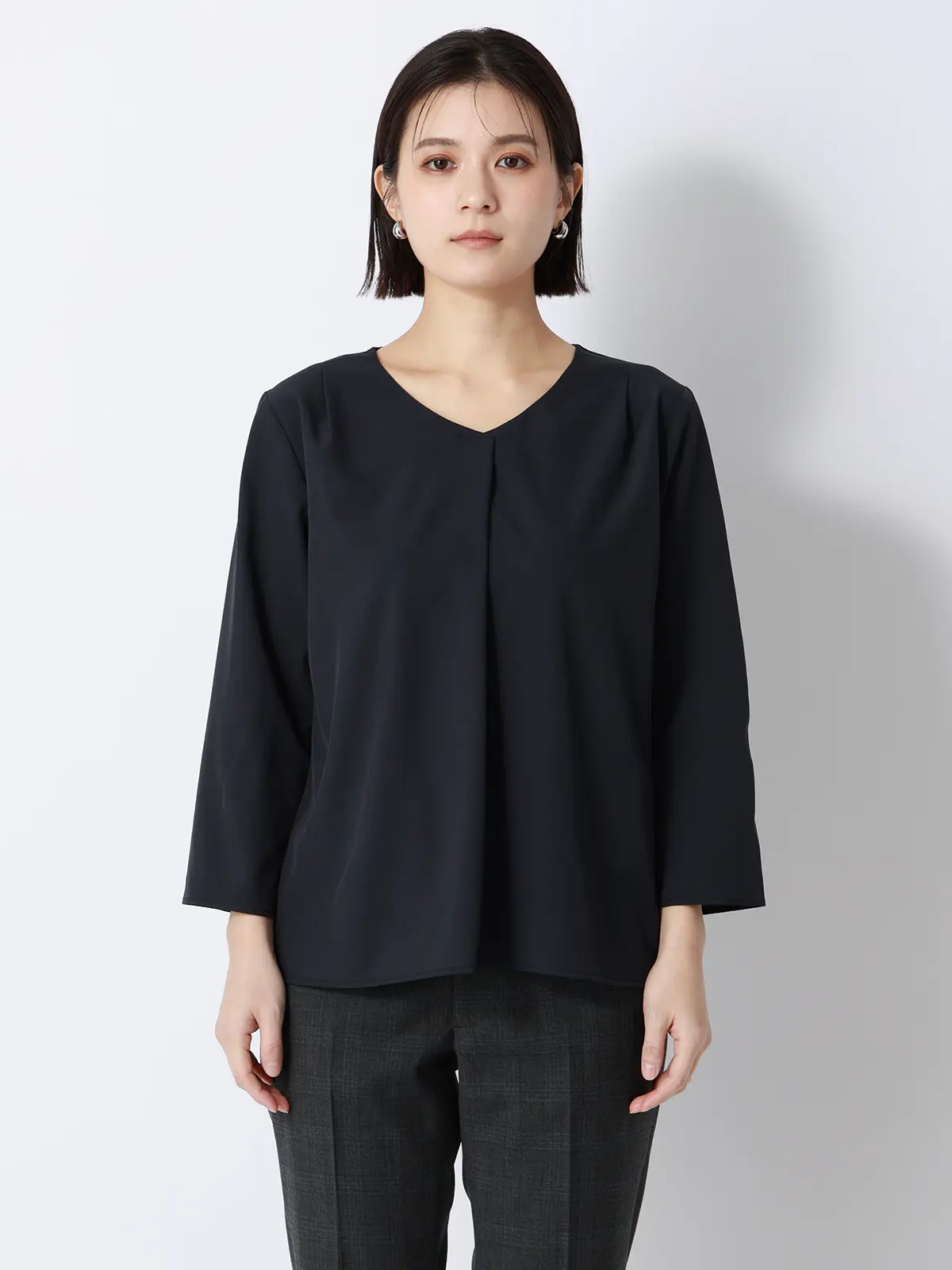 みんなのブラウス／Vネックブラウス／7分袖／ウォッシャブル／ストレッチ／無地 ネイビー M