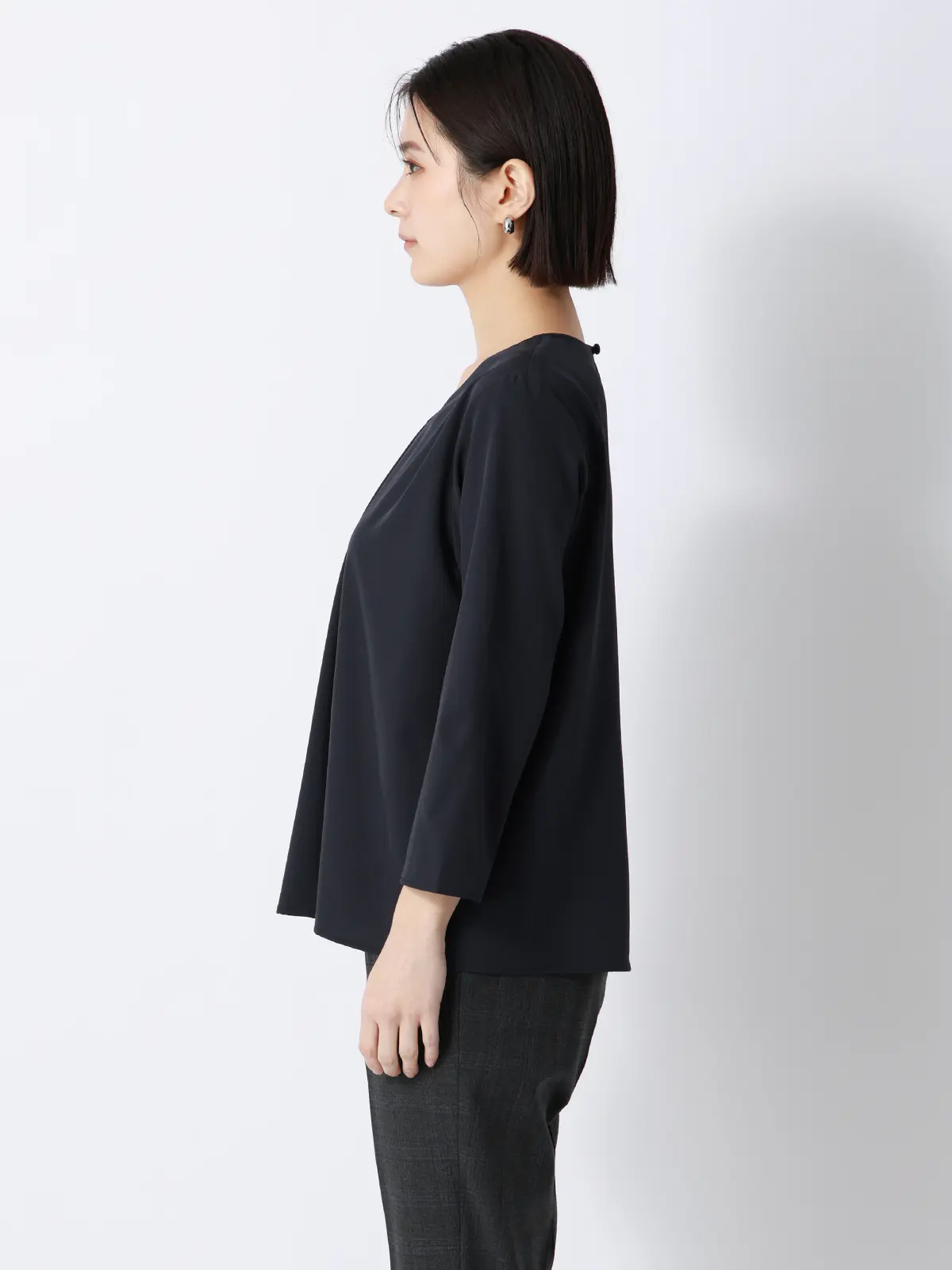 みんなのブラウス／Vネックブラウス／7分袖／ウォッシャブル／ストレッチ／無地 ネイビー M