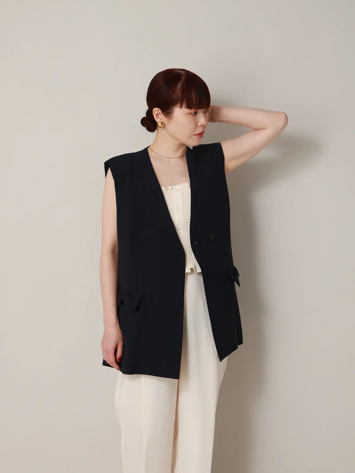 【2／23　23:59までWEB先行販売中】CIS.／オフショルダートップス&インナーキャミソール オフホワイト 36(7号）