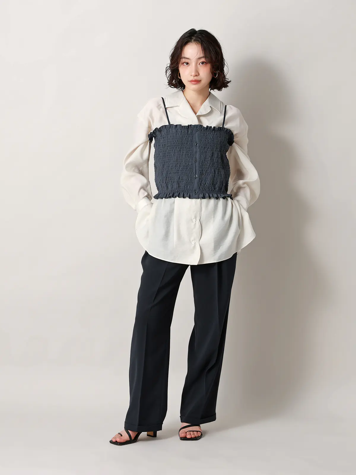 【2／23　23:59までWEB先行販売中】CIS.／オフショルダートップス&インナーキャミソール ネイビー 36(7号）