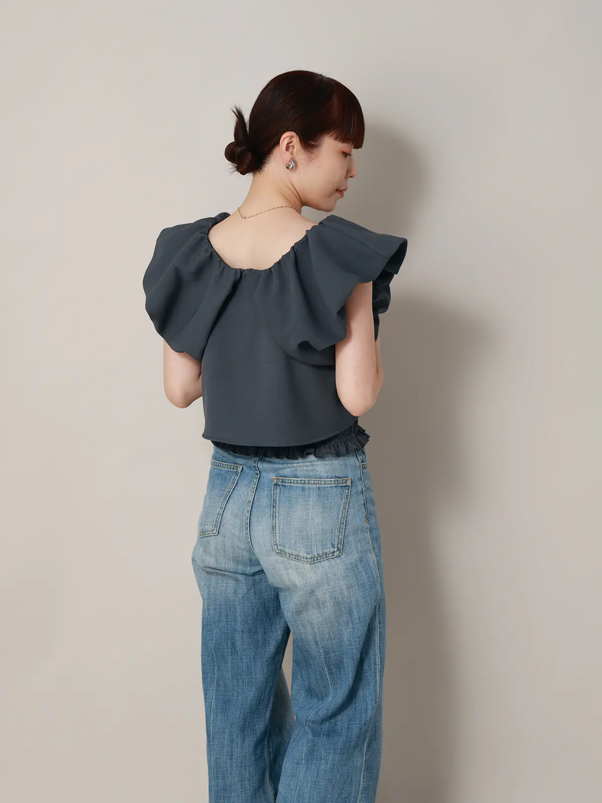 【2／23　23:59までWEB先行販売中】CIS.／オフショルダートップス&インナーキャミソール ネイビー 36(7号）