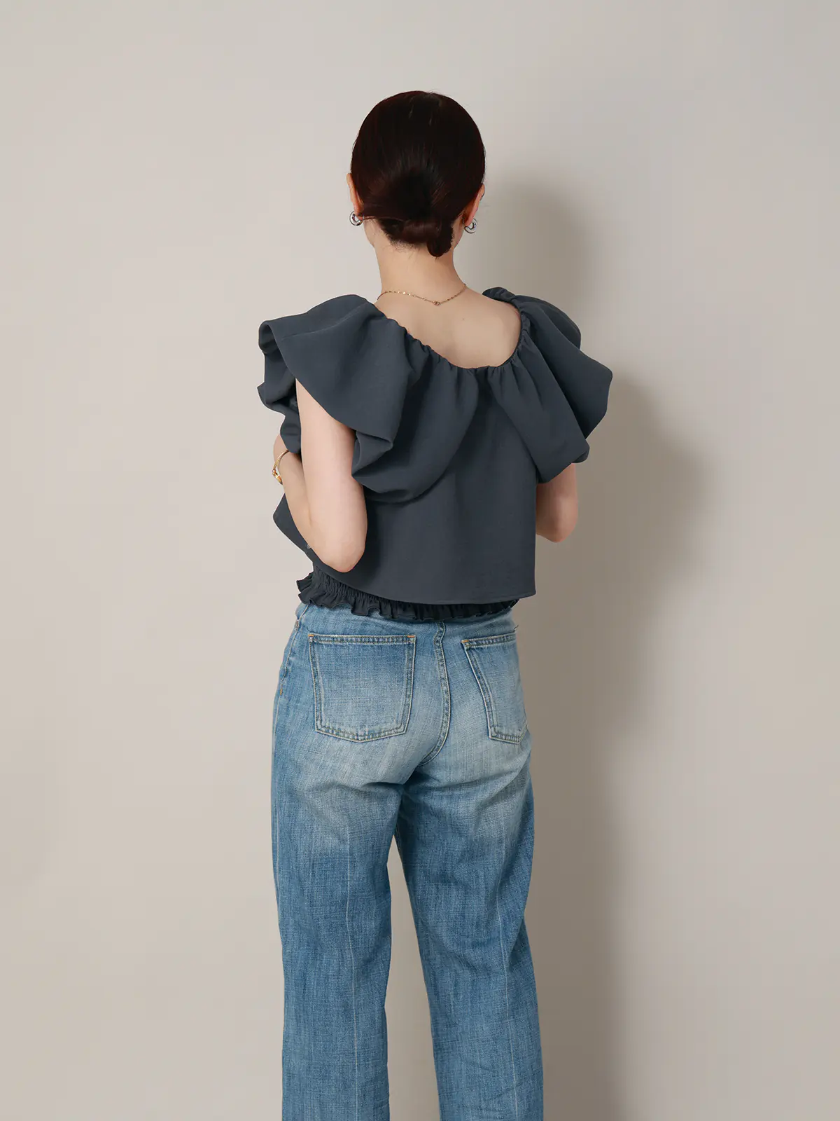 【2／23　23:59までWEB先行販売中】CIS.／オフショルダートップス&インナーキャミソール ネイビー 36(7号）