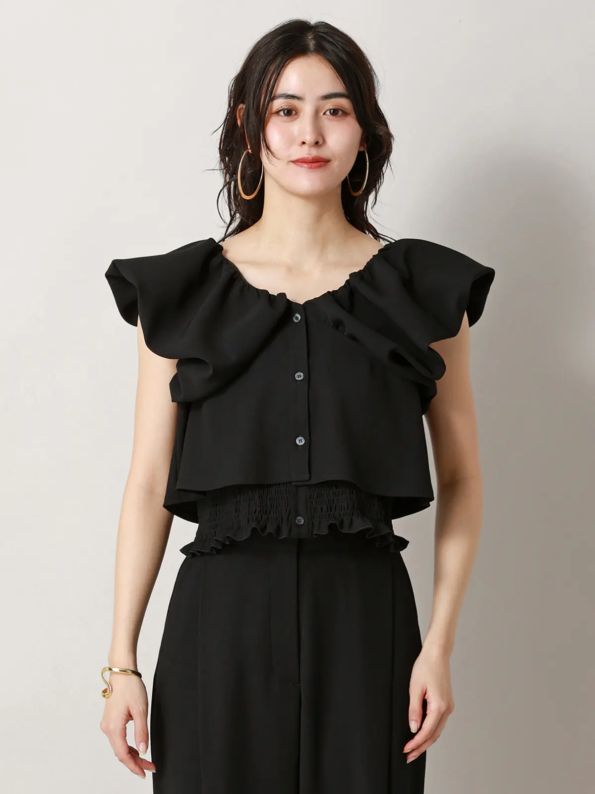 【2／23　23:59までWEB先行販売中】CIS.／オフショルダートップス&インナーキャミソール ブラック 36(7号）