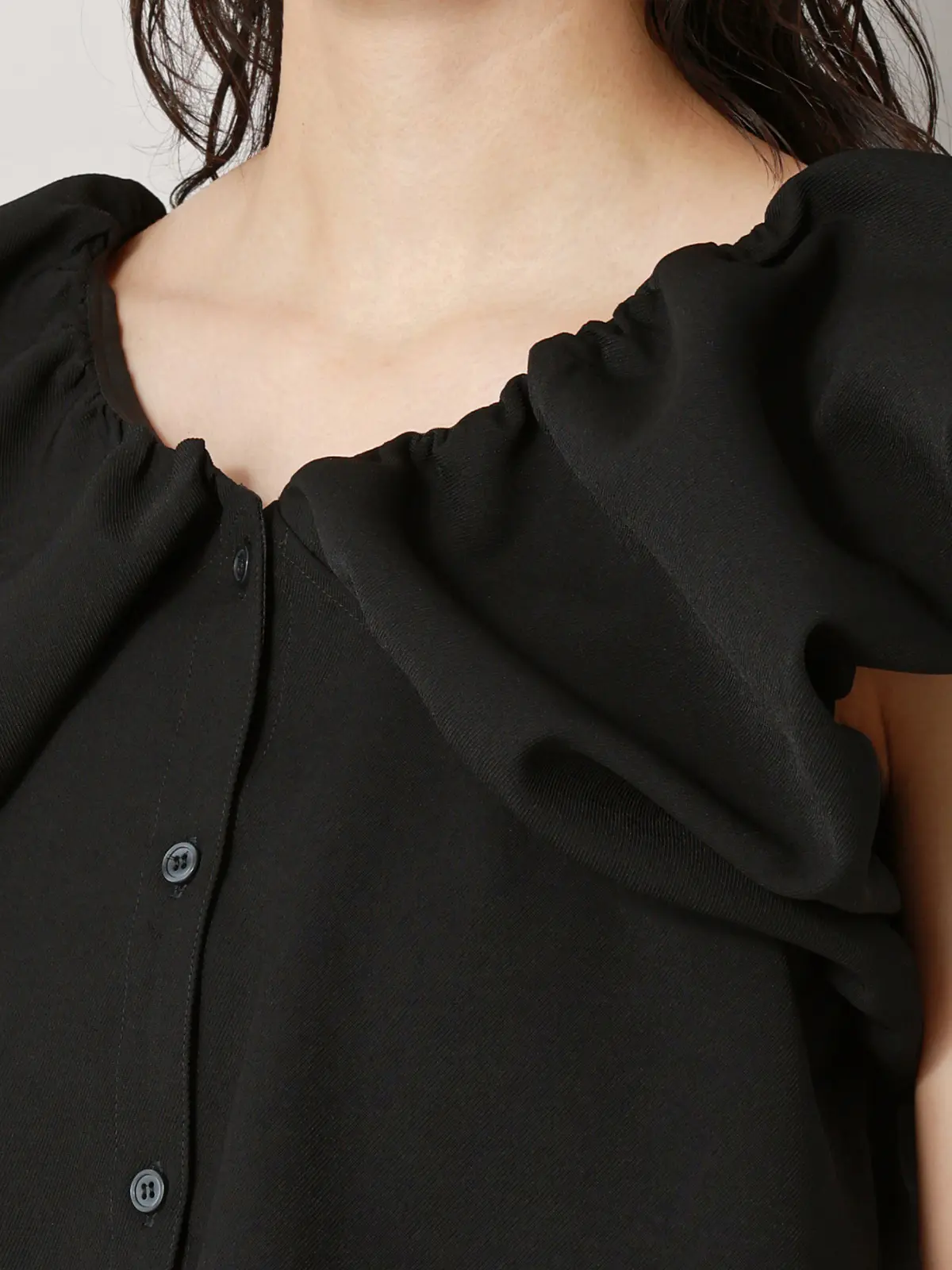 【2／23　23:59までWEB先行販売中】CIS.／オフショルダートップス&インナーキャミソール ブラック 36(7号）