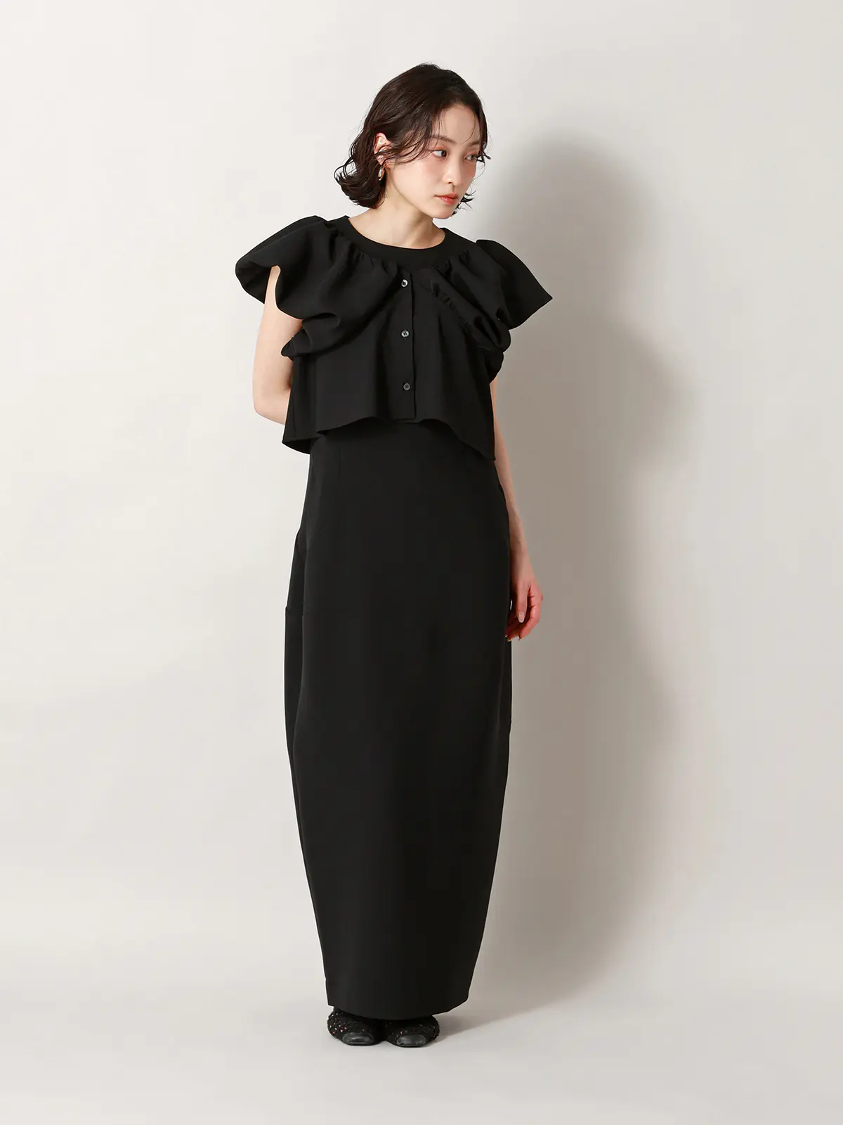 【2／23　23:59までWEB先行販売中】CIS.／オフショルダートップス&インナーキャミソール ブラック 36(7号）