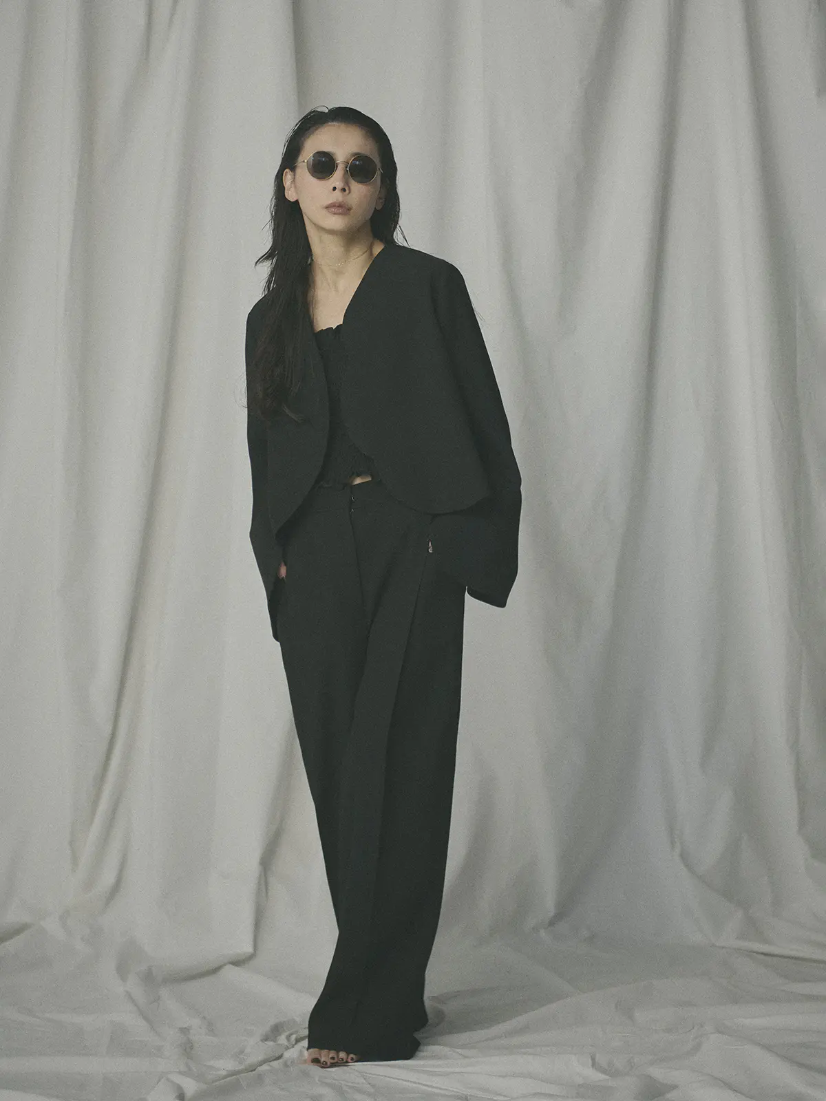 【2／23　23:59までWEB先行販売中】CIS.／オフショルダートップス&インナーキャミソール ブラック 36(7号）