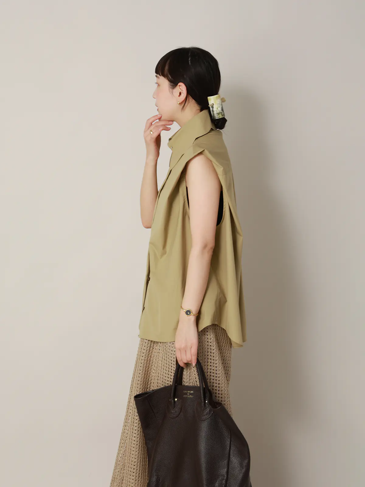 【2／23　23:59までWEB先行販売中】CIS.／スカラップ＆ピンホールカラーシャツ ベージュ 36(7号）