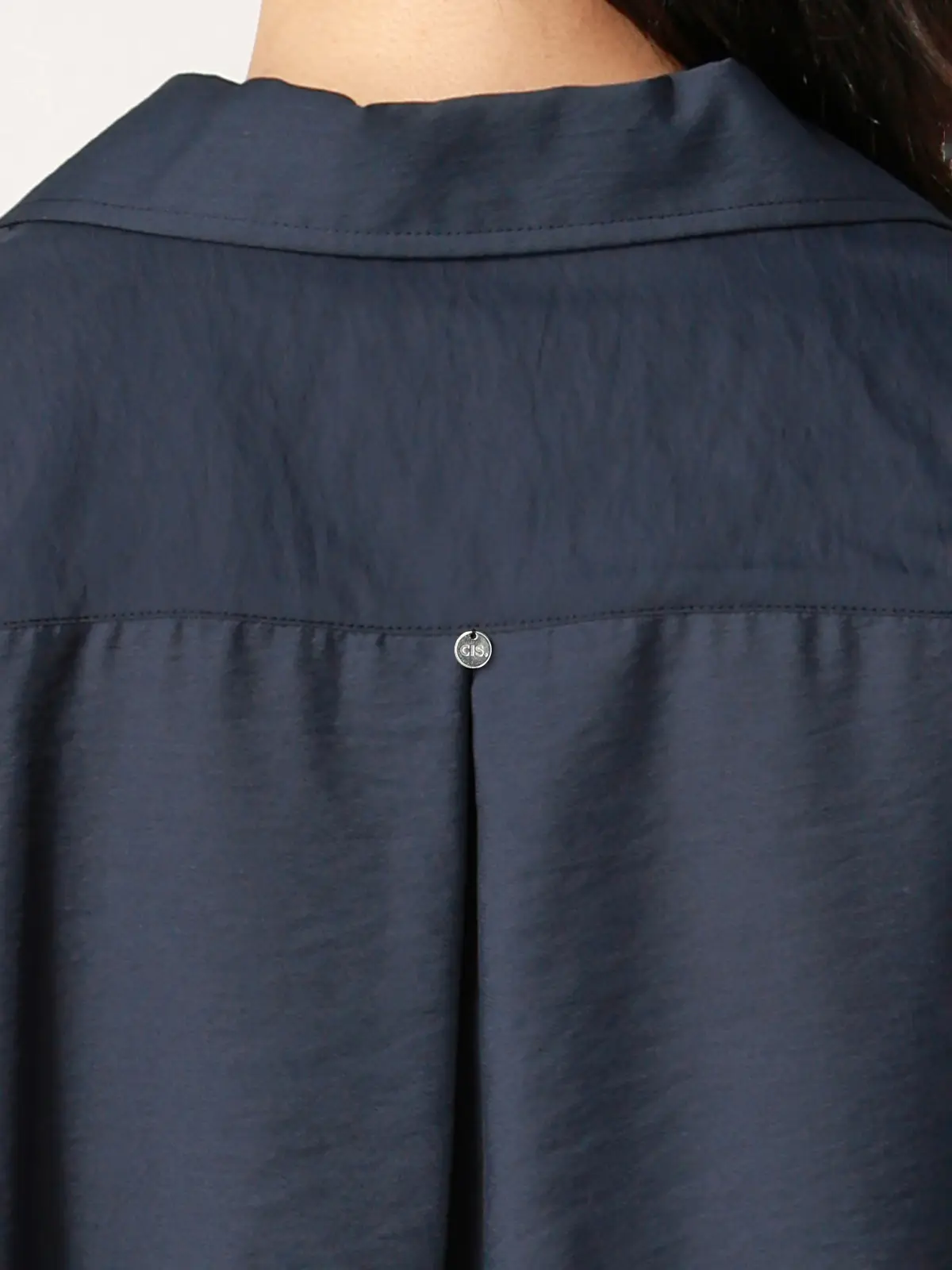 【2／23　23:59までWEB先行販売中】CIS．／シアータンブラーオーバーシャツ ネイビー 38(9号）