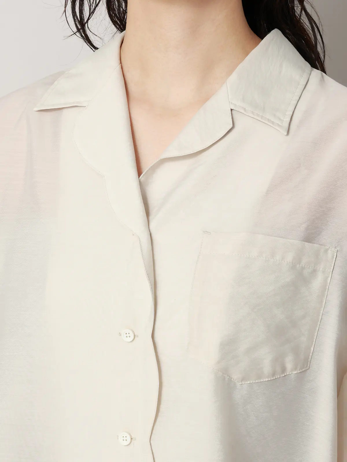 【2／23　23:59までWEB先行販売中】CIS．／シアータンブラーオーバーシャツ ベージュ 38(9号）