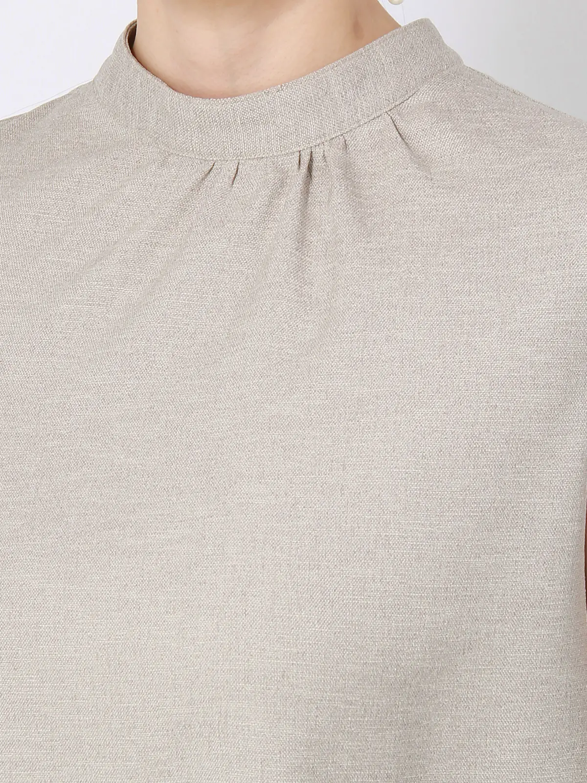 ハイネック2WAYブラウス／ノースリーブ／ウォッシャブル／抗菌／防臭／スラブオックスストレッチ ベージュ系 38(9号）