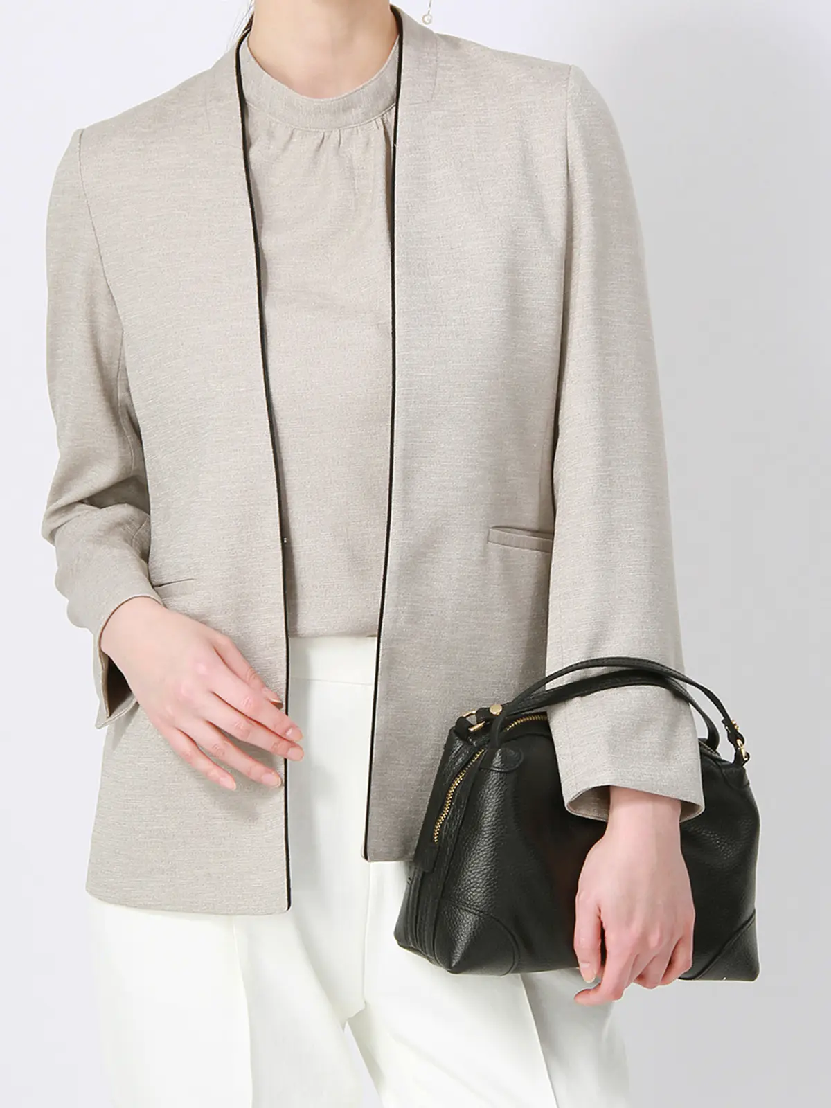 ハイネック2WAYブラウス／ノースリーブ／ウォッシャブル／抗菌／防臭／スラブオックスストレッチ ベージュ系 38(9号）