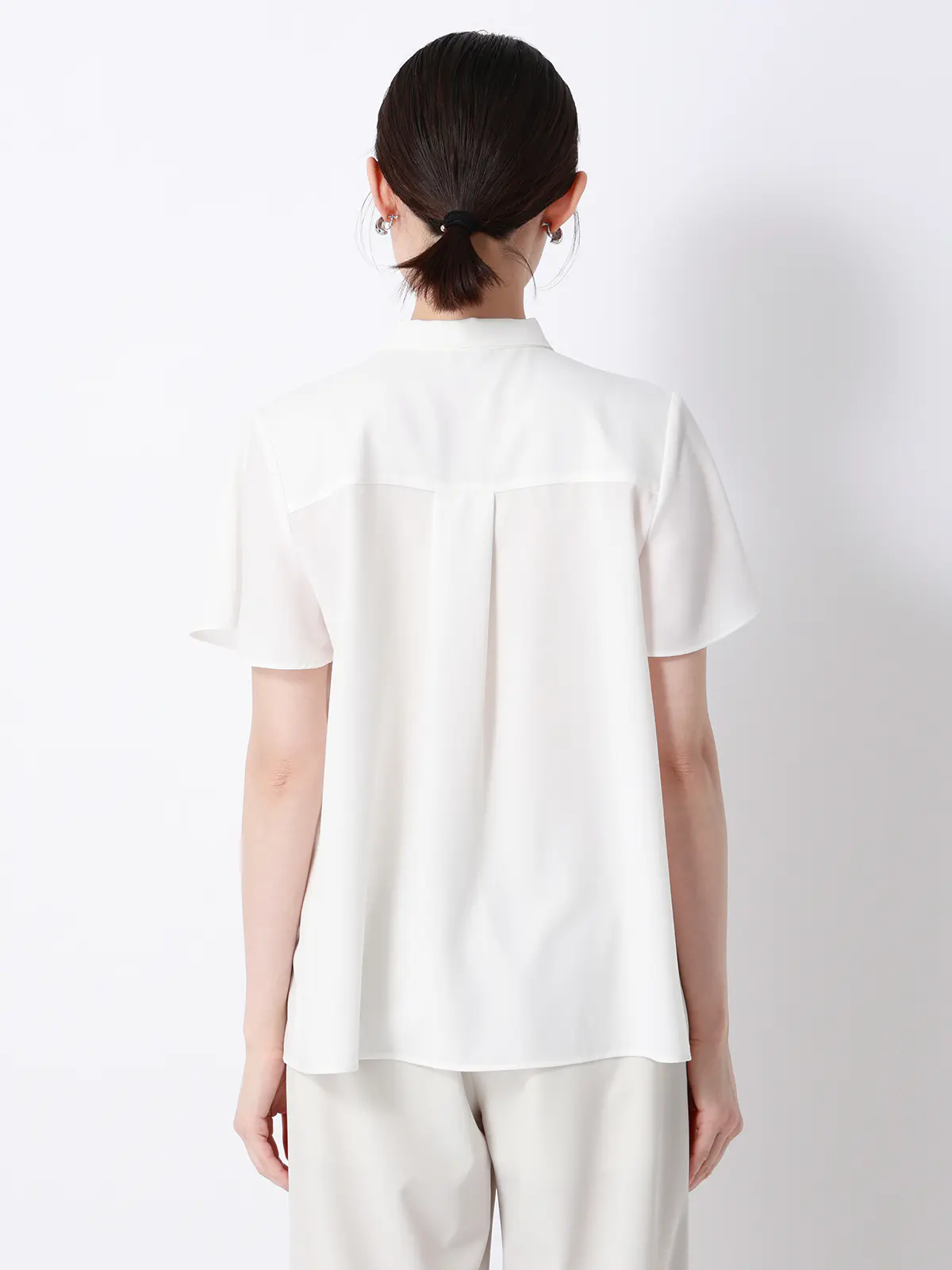 リボンブラウス/半袖/ウォッシャブル/接触冷感/ジョーゼット/無地/BIYORI UP オフホワイト F