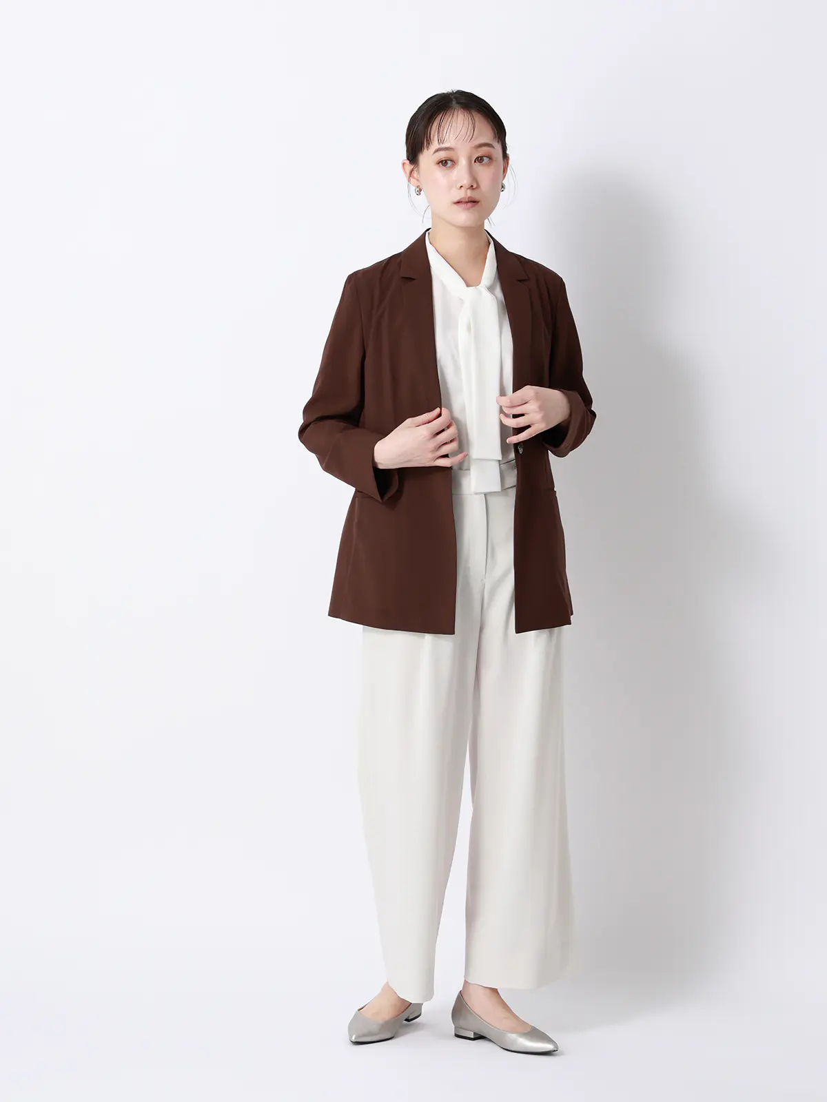 リボンブラウス/半袖/ウォッシャブル/接触冷感/ジョーゼット/無地/BIYORI UP オフホワイト F