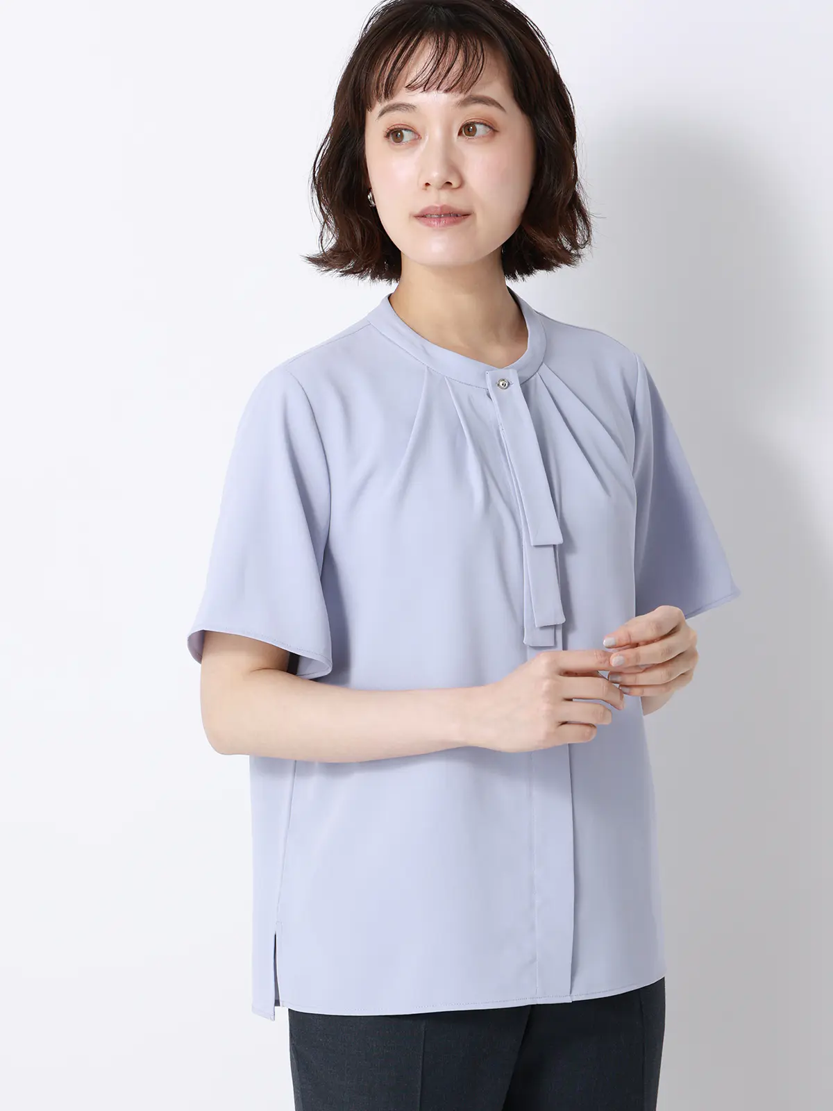 ボウタイブラウス／半袖／ウォッシャブル／接触冷感／UVカット／ジョーゼット／メタルパーツ ラベンダー 38(9号）
