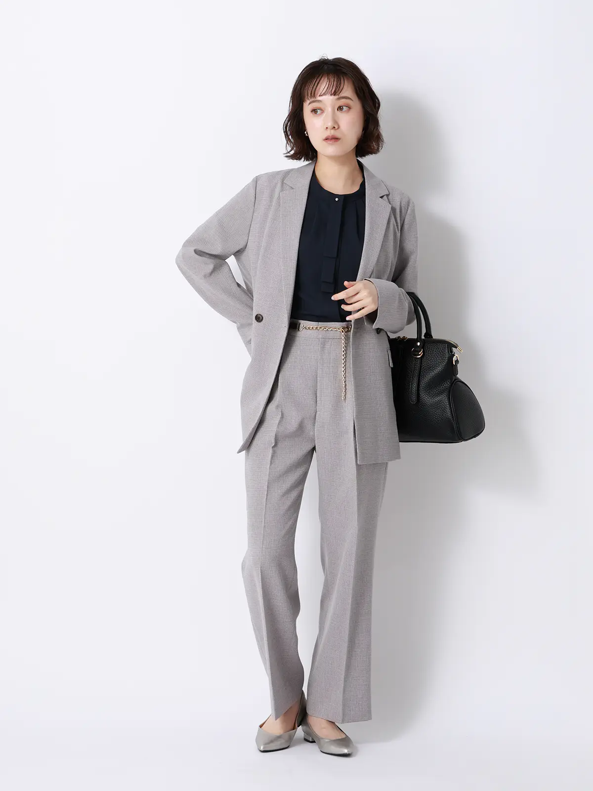 ボウタイブラウス／半袖／ウォッシャブル／接触冷感／UVカット／ジョーゼット／メタルパーツ ネイビー 38(9号）