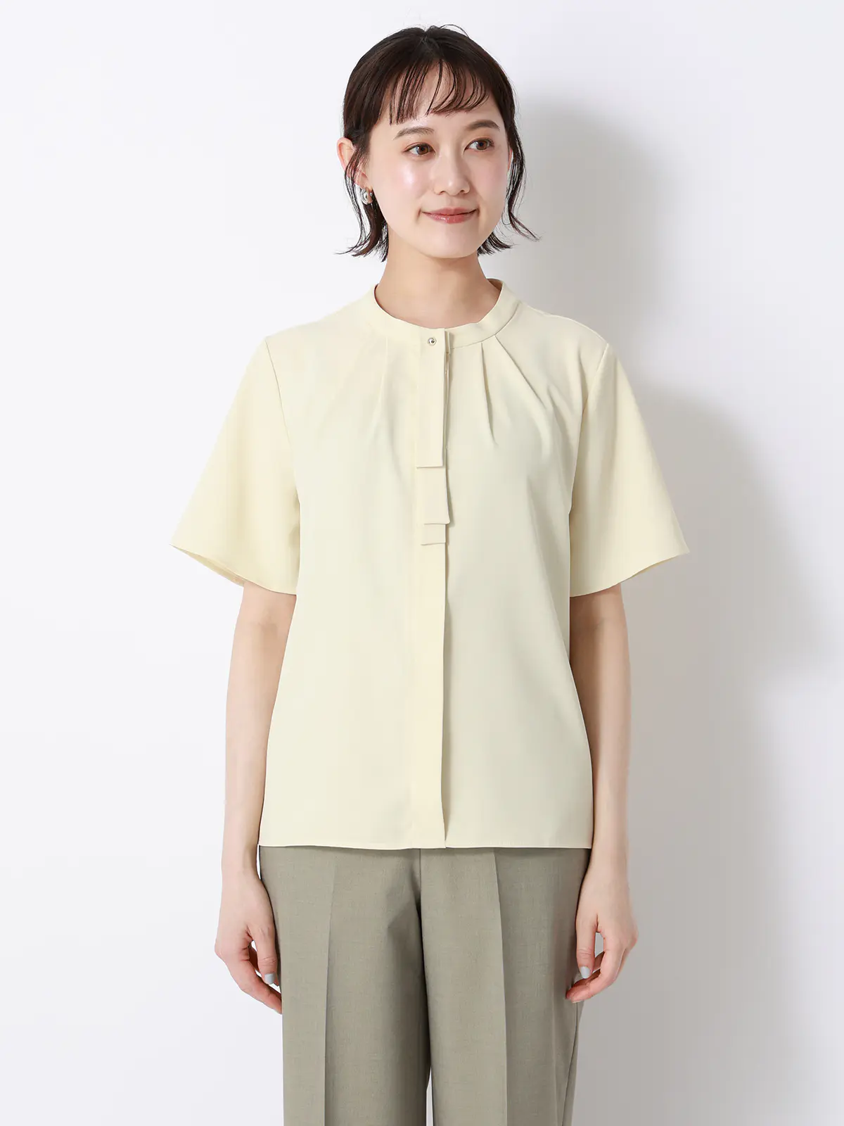 ボウタイブラウス／半袖／ウォッシャブル／接触冷感／UVカット／ジョーゼット／メタルパーツ イエロー 38(9号）