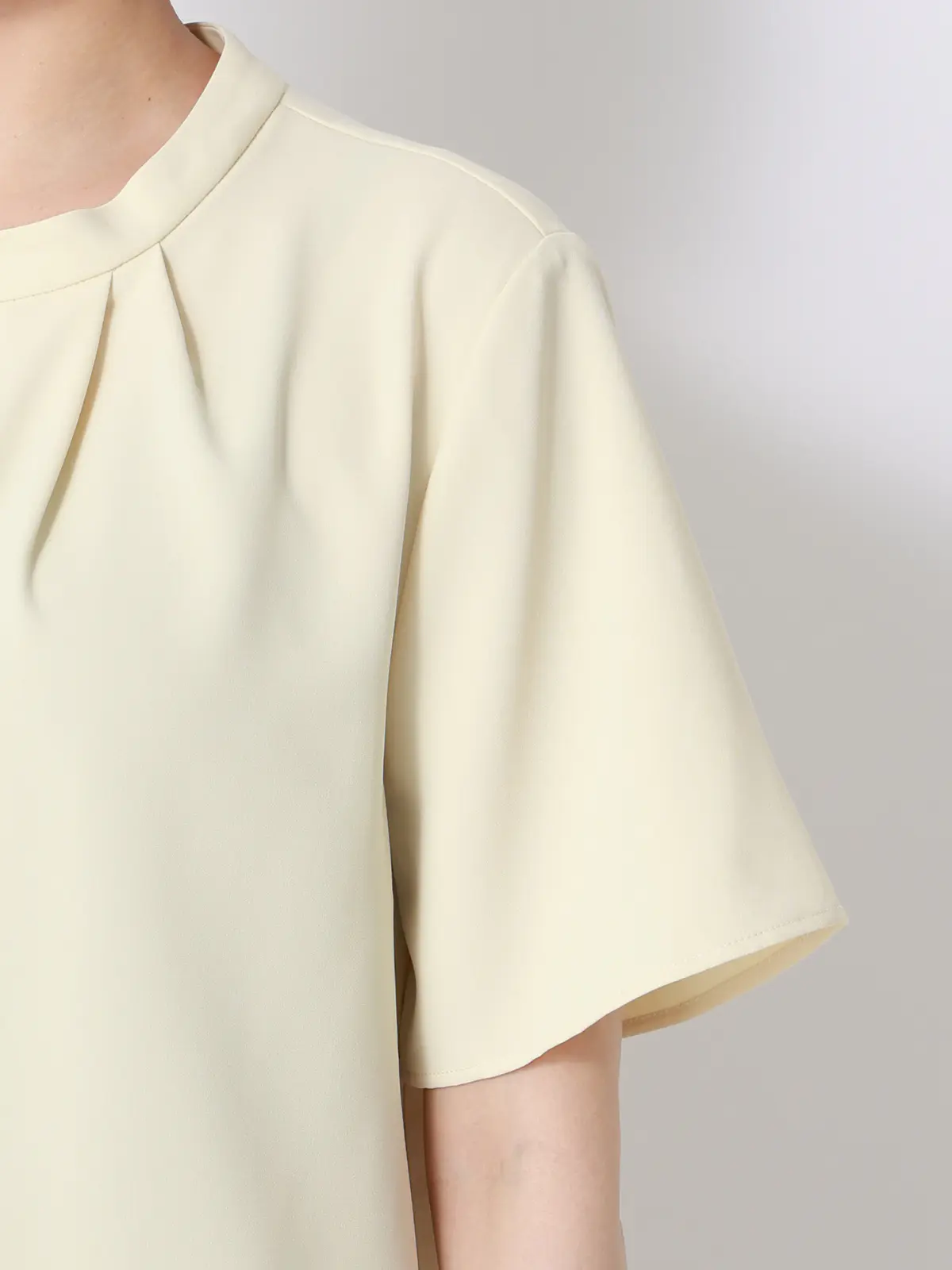 ボウタイブラウス／半袖／ウォッシャブル／接触冷感／UVカット／ジョーゼット／メタルパーツ イエロー 38(9号）