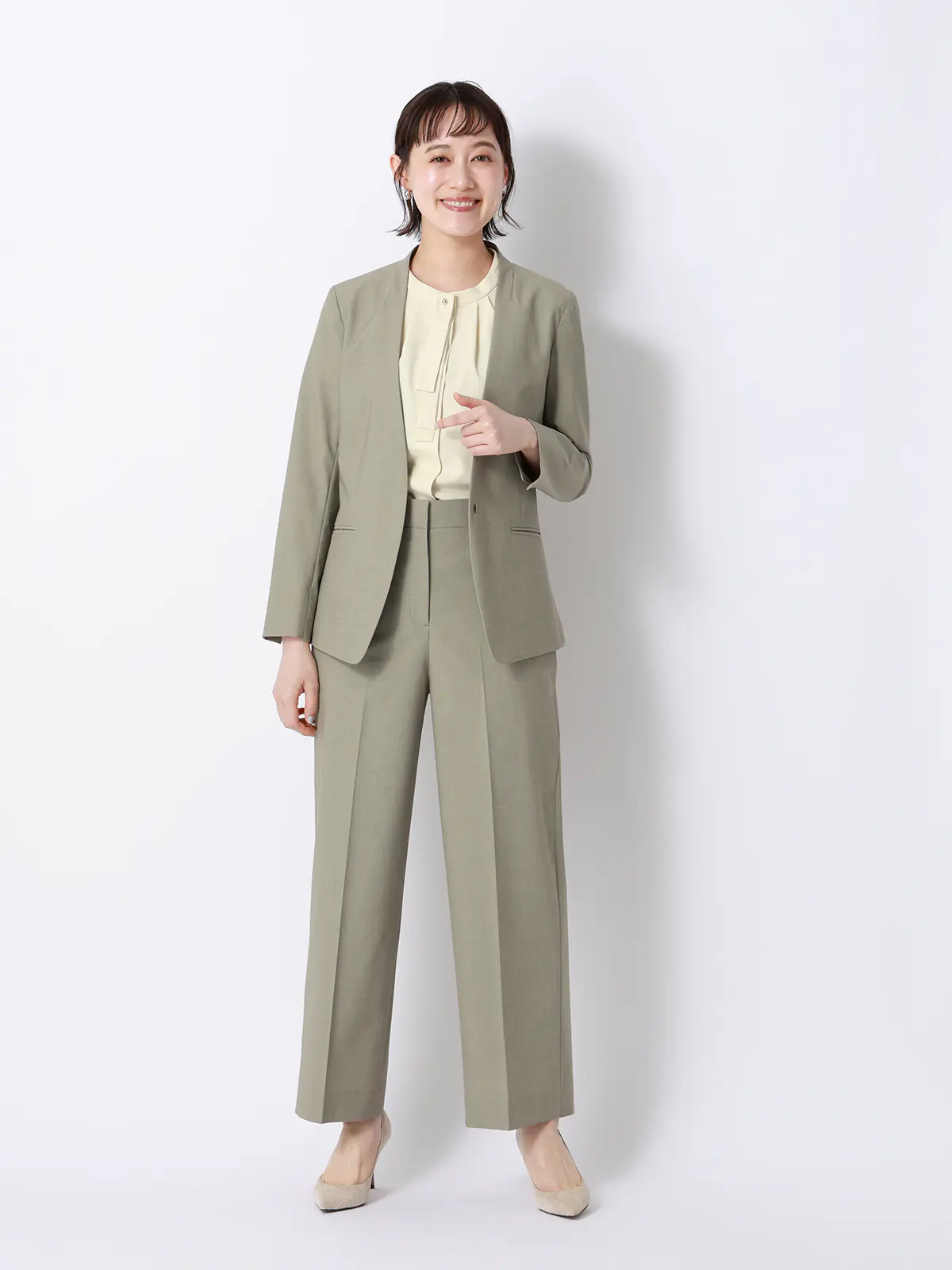 ボウタイブラウス／半袖／ウォッシャブル／接触冷感／UVカット／ジョーゼット／メタルパーツ イエロー 38(9号）