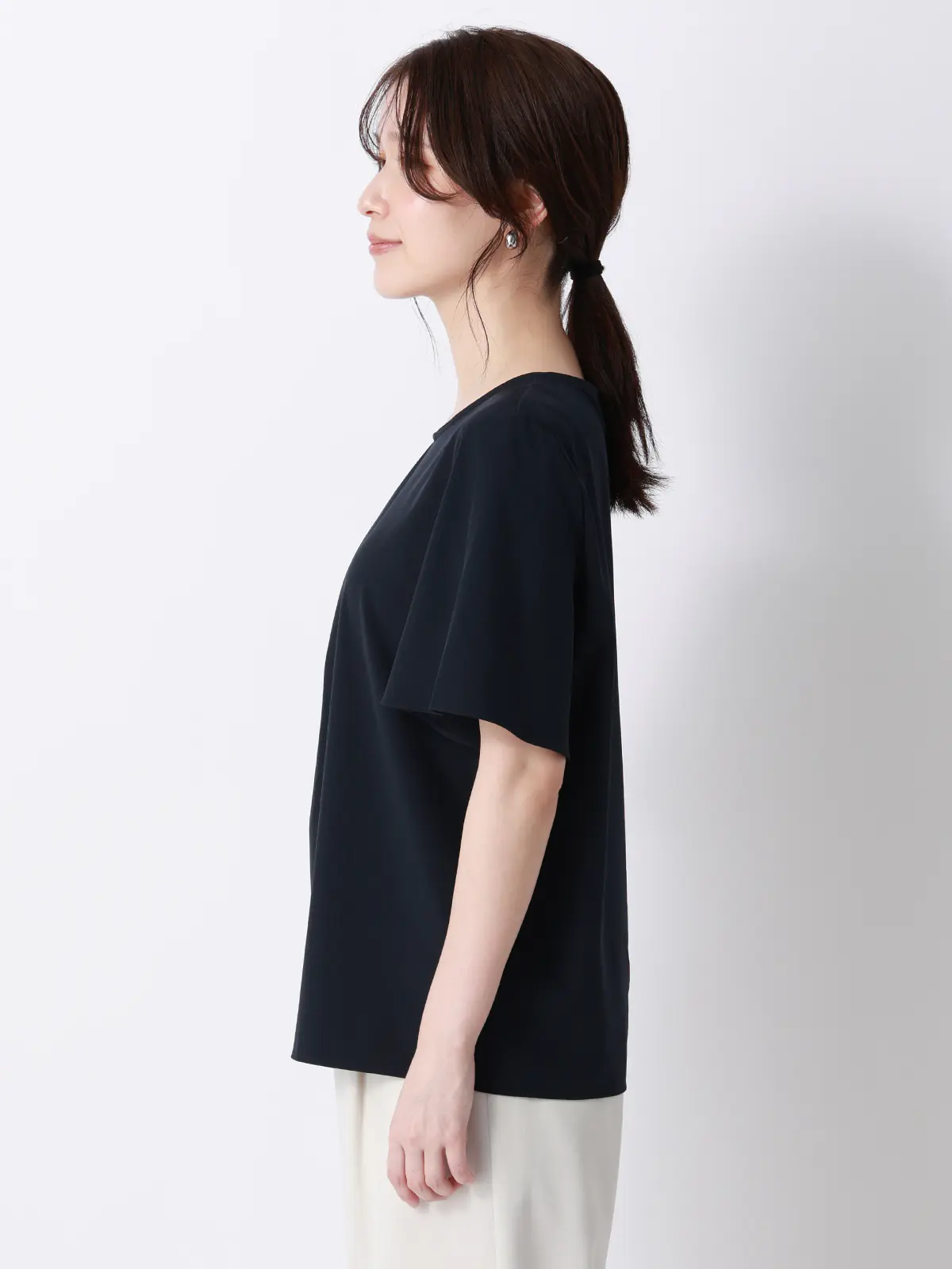 みんなのブラウス／クルーネックタックブラウス／半袖／ウォッシャブル／接触冷感／無地 ネイビー M