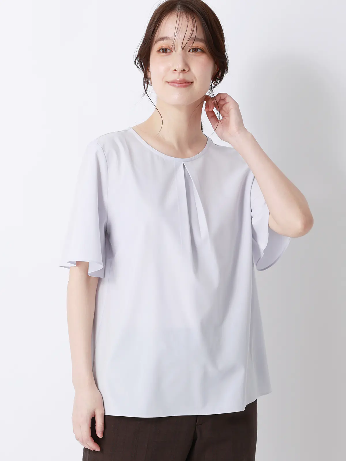 みんなのブラウス／クルーネックタックブラウス／半袖／ウォッシャブル／接触冷感／無地 ラベンダー M